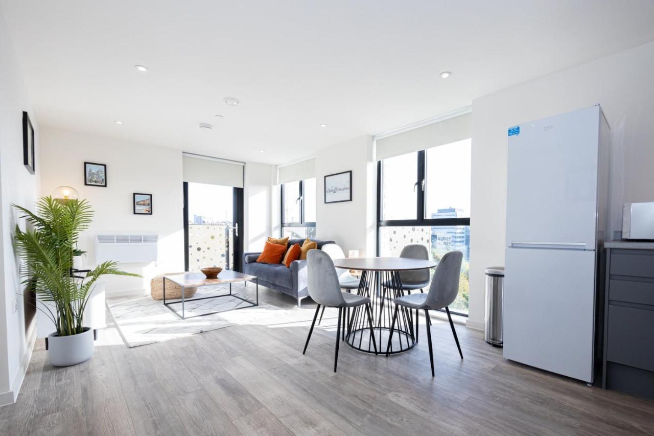 ליברפול Guestready - A Modern Getaway In Vauxhall מראה חיצוני תמונה
