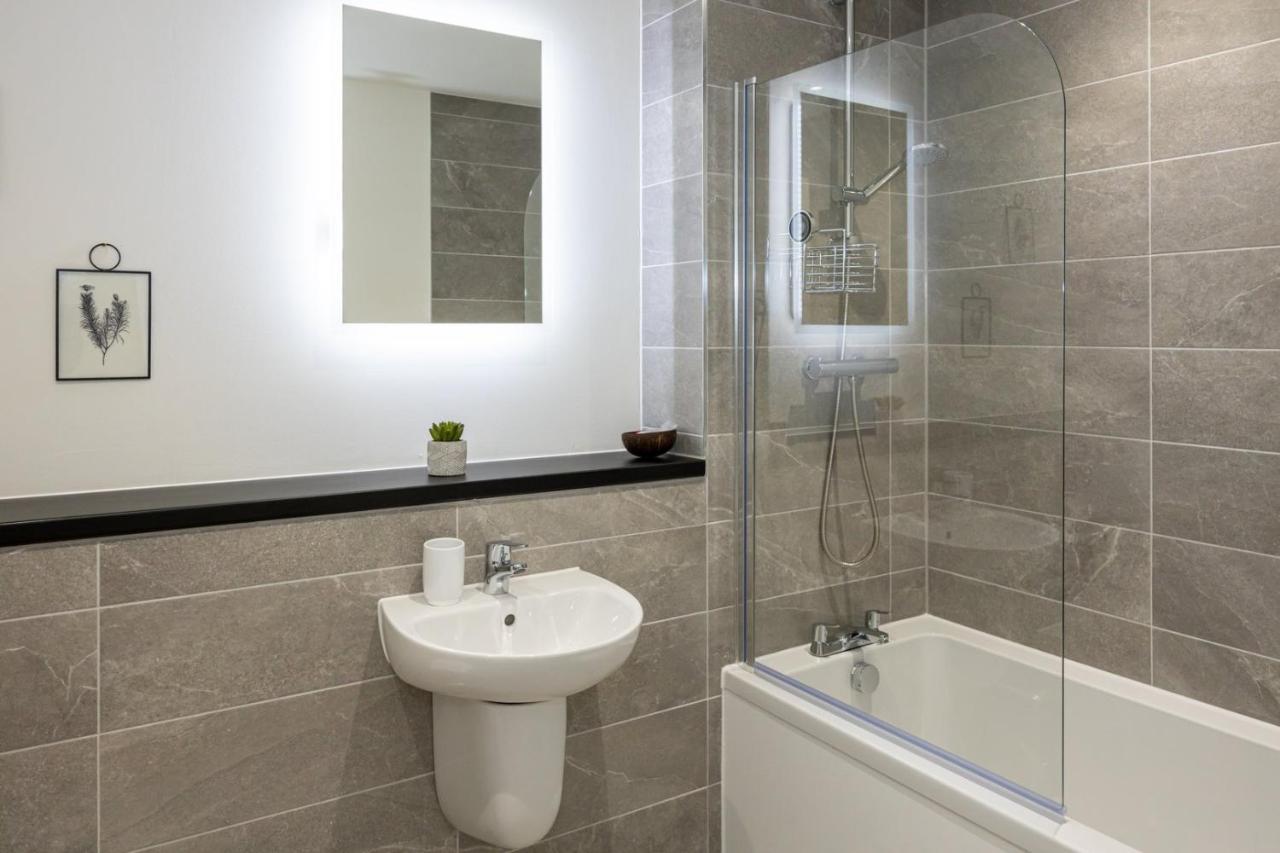 ליברפול Guestready - A Modern Getaway In Vauxhall מראה חיצוני תמונה